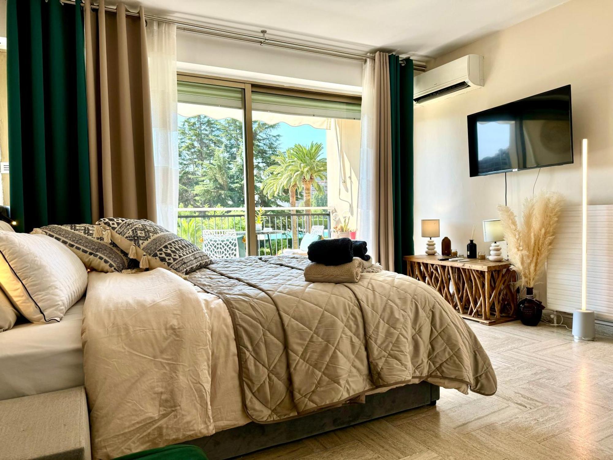 My Resid Appart Cannes Marina Vue Piscine 망들리유 라 나플 외부 사진